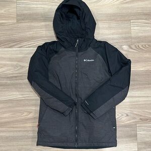 Almost new Columbia winter jacket for girl size Large